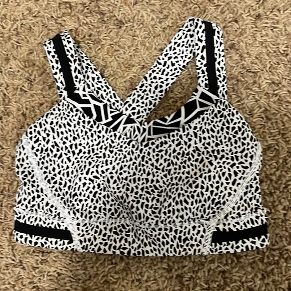 Lululemon Rack Pack Bra - Picture 1 of 6